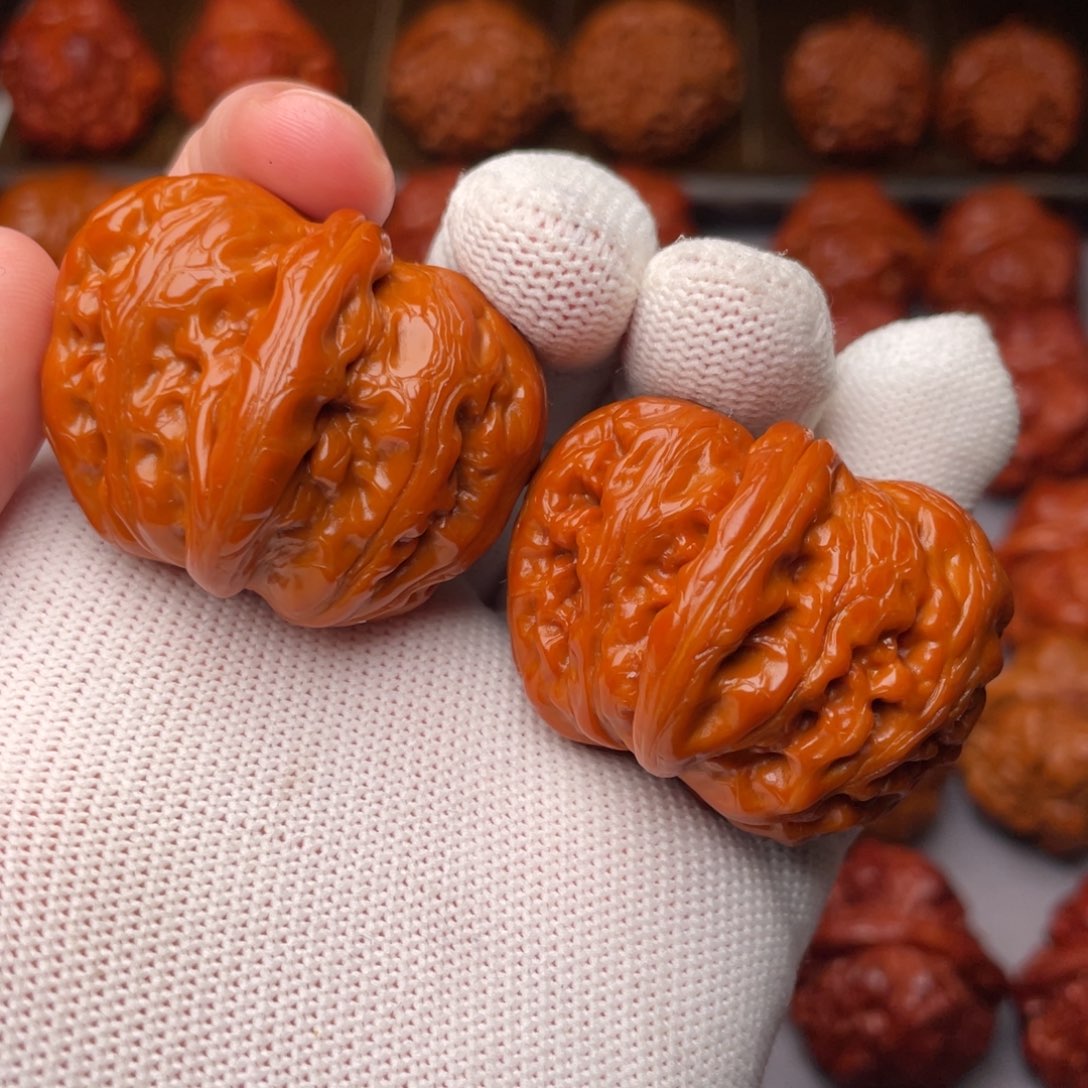 文玩核桃把件不****A元宝40