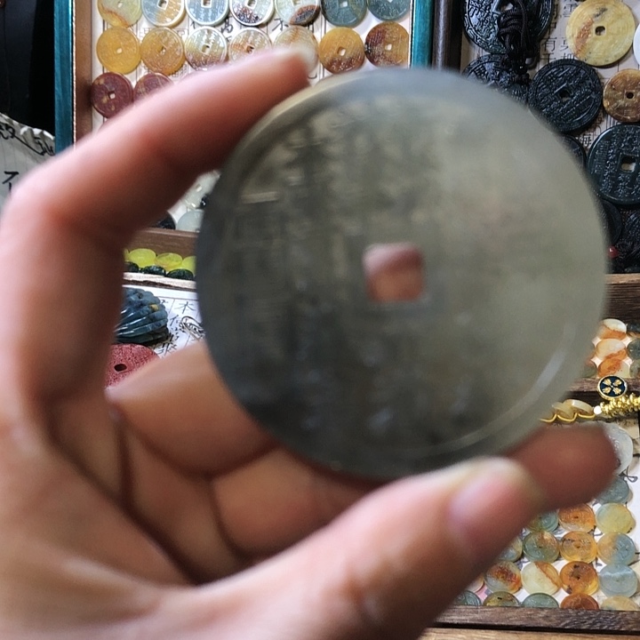 岫玉岫玉挂件未镶嵌