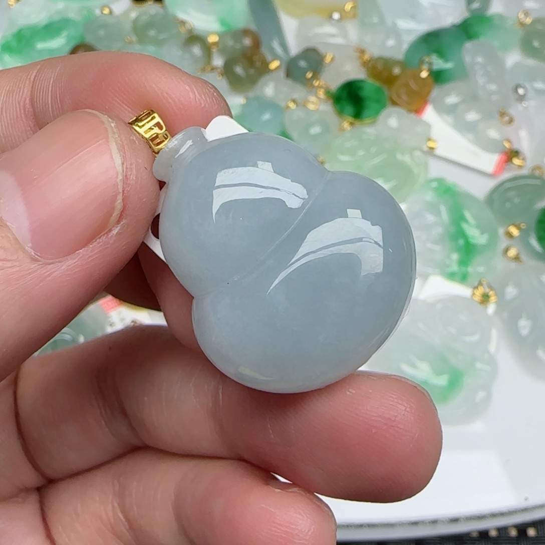 【闪购商品】翡翠颈饰18K金镶嵌大葫芦