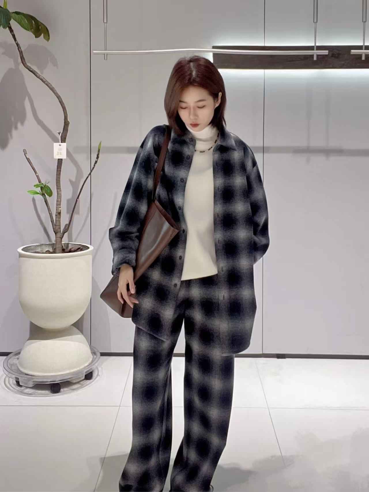 女士渐变格宽松羊毛衬衫外套秋季（偏大一码）