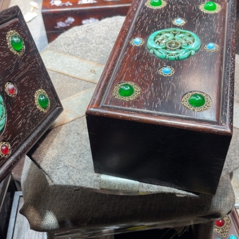 木盒子111111111111111