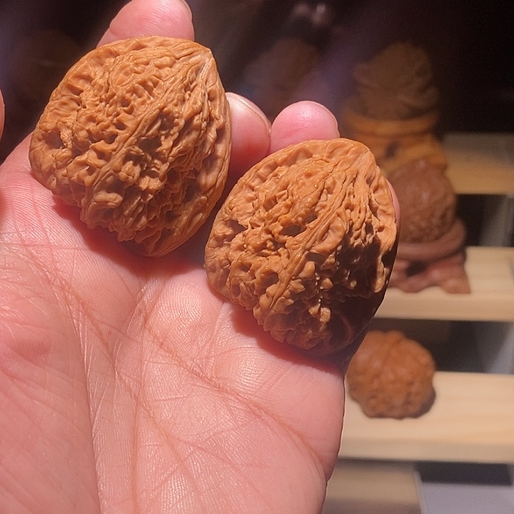 把件文玩核桃南疆石