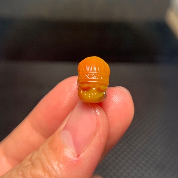战国红高玉化【酋长阿呆】配饰背云配珠