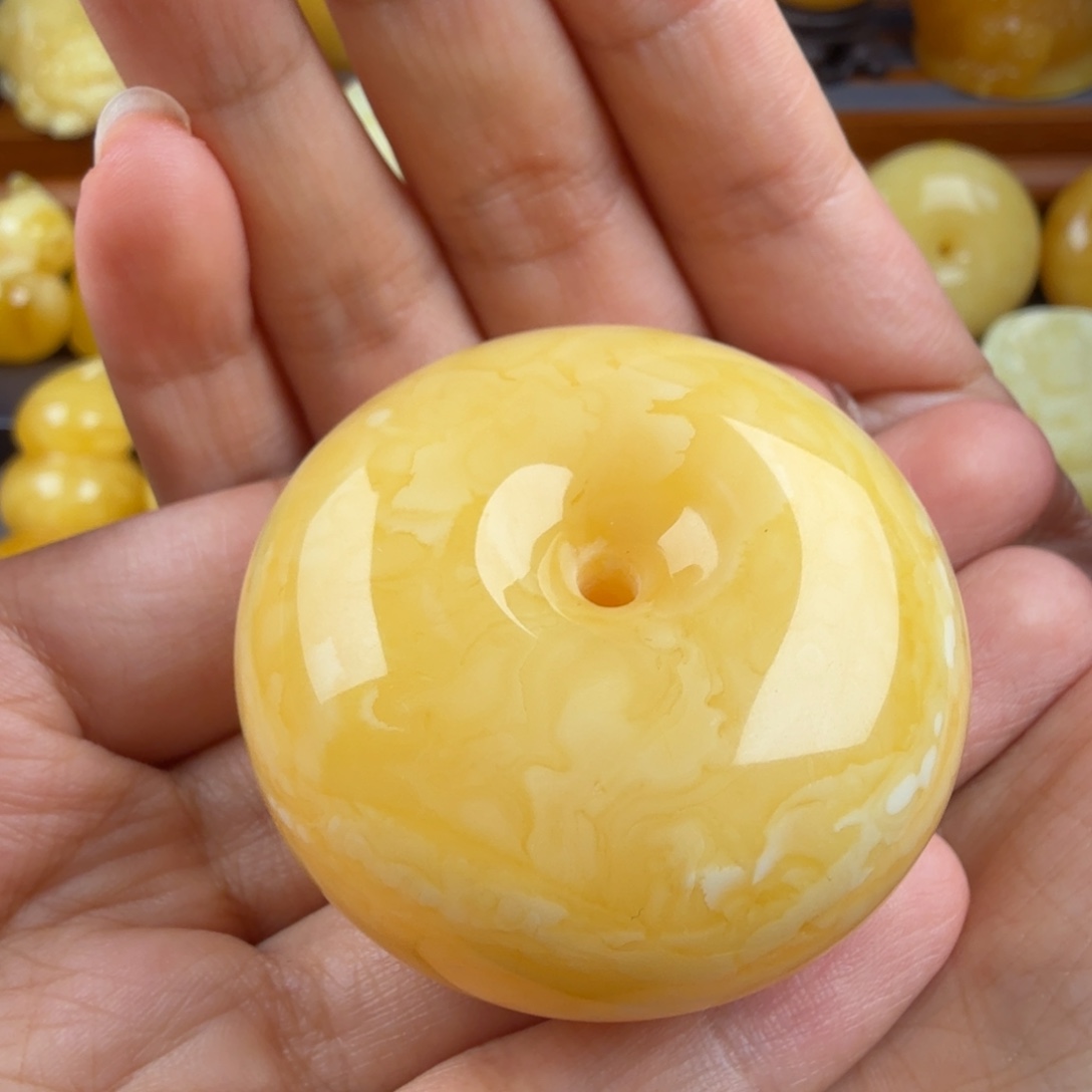 琥珀未镶嵌颈饰纯天然琥珀蜜蜡无优化