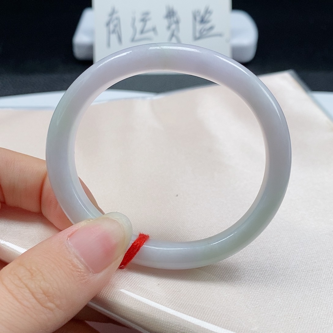 【闪购商品】翡翠手镯（贵妃镯）未镶嵌228号