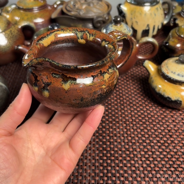 紫砂茶杯淋*玻化功杯