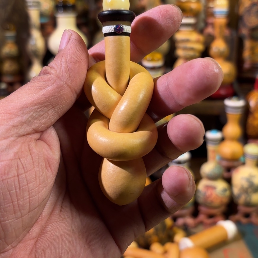 M**窦八字筘面面正七月家镶口