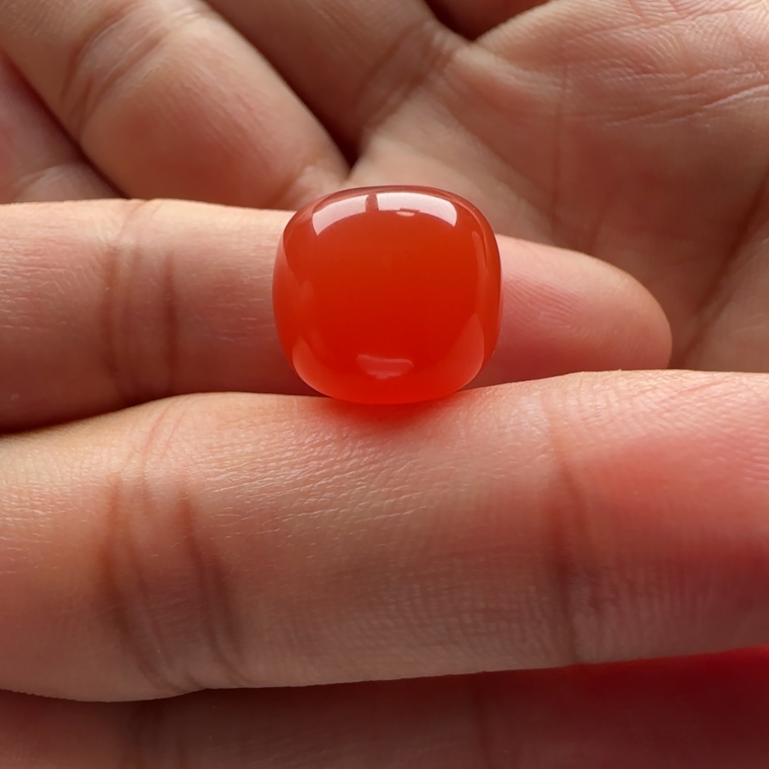 南红玛瑙未镶嵌老型13×12.1孔白纹