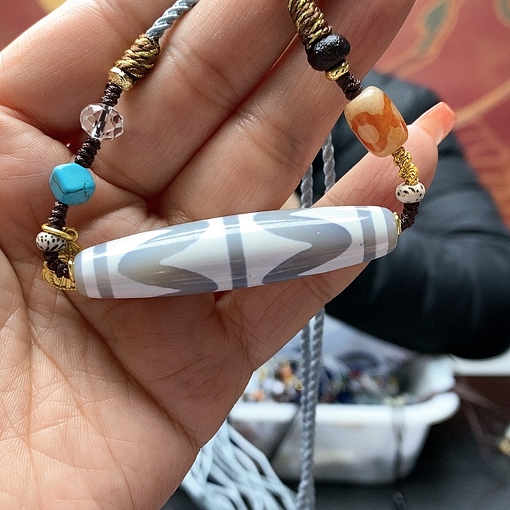 玛瑙/玉髓颈饰合金