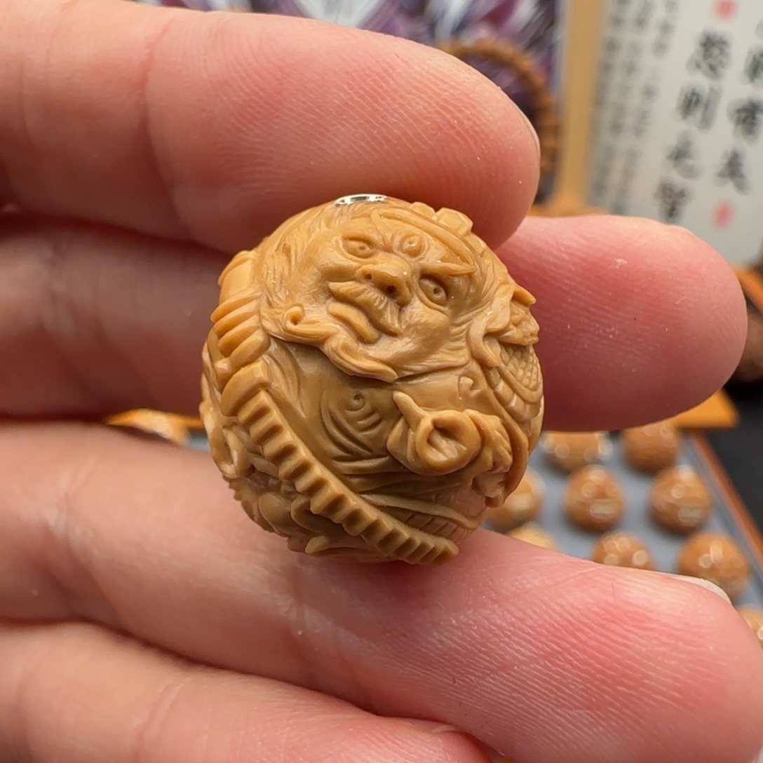 手串猴头核桃王灵官