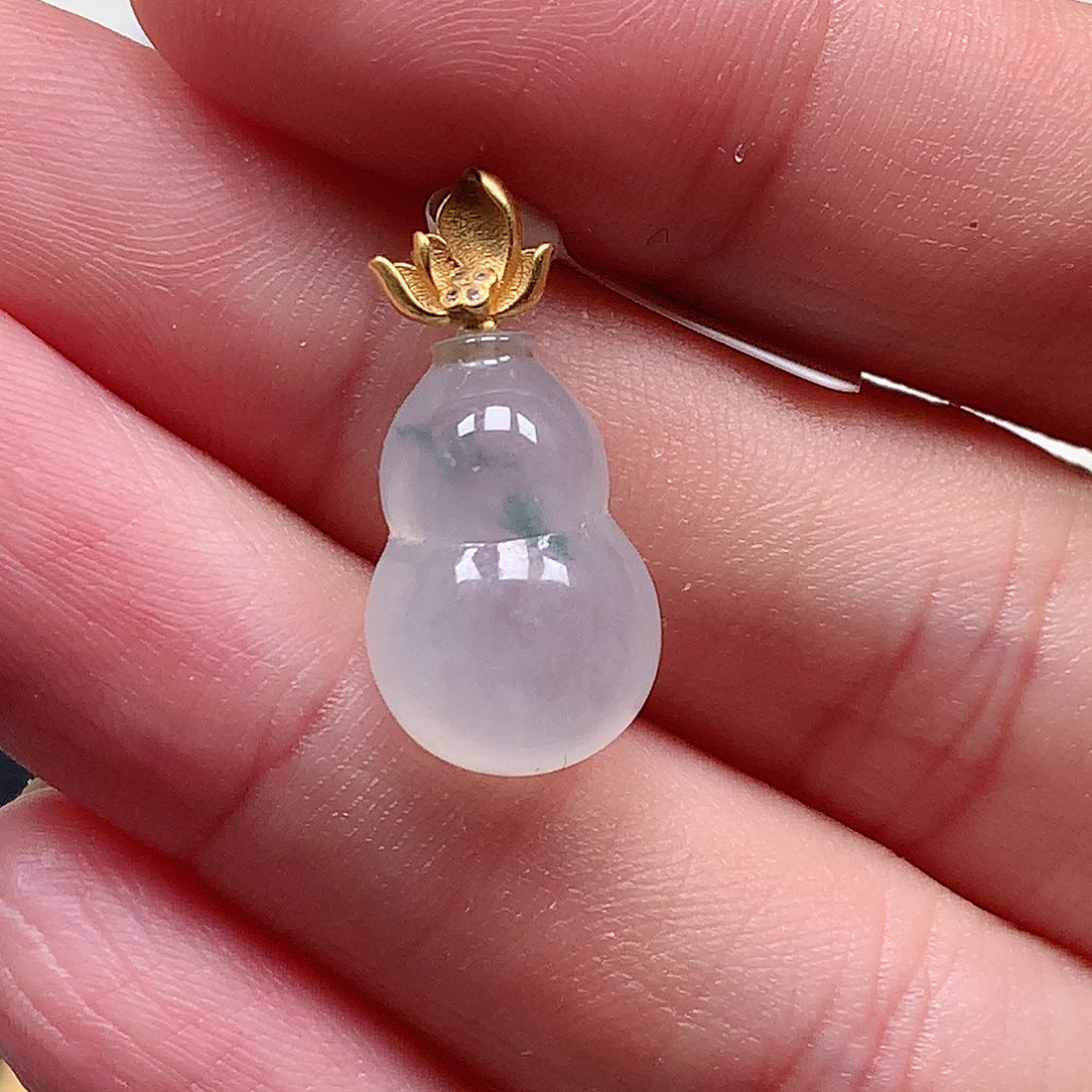 颈饰18K金镶嵌翡翠翡翠吊坠