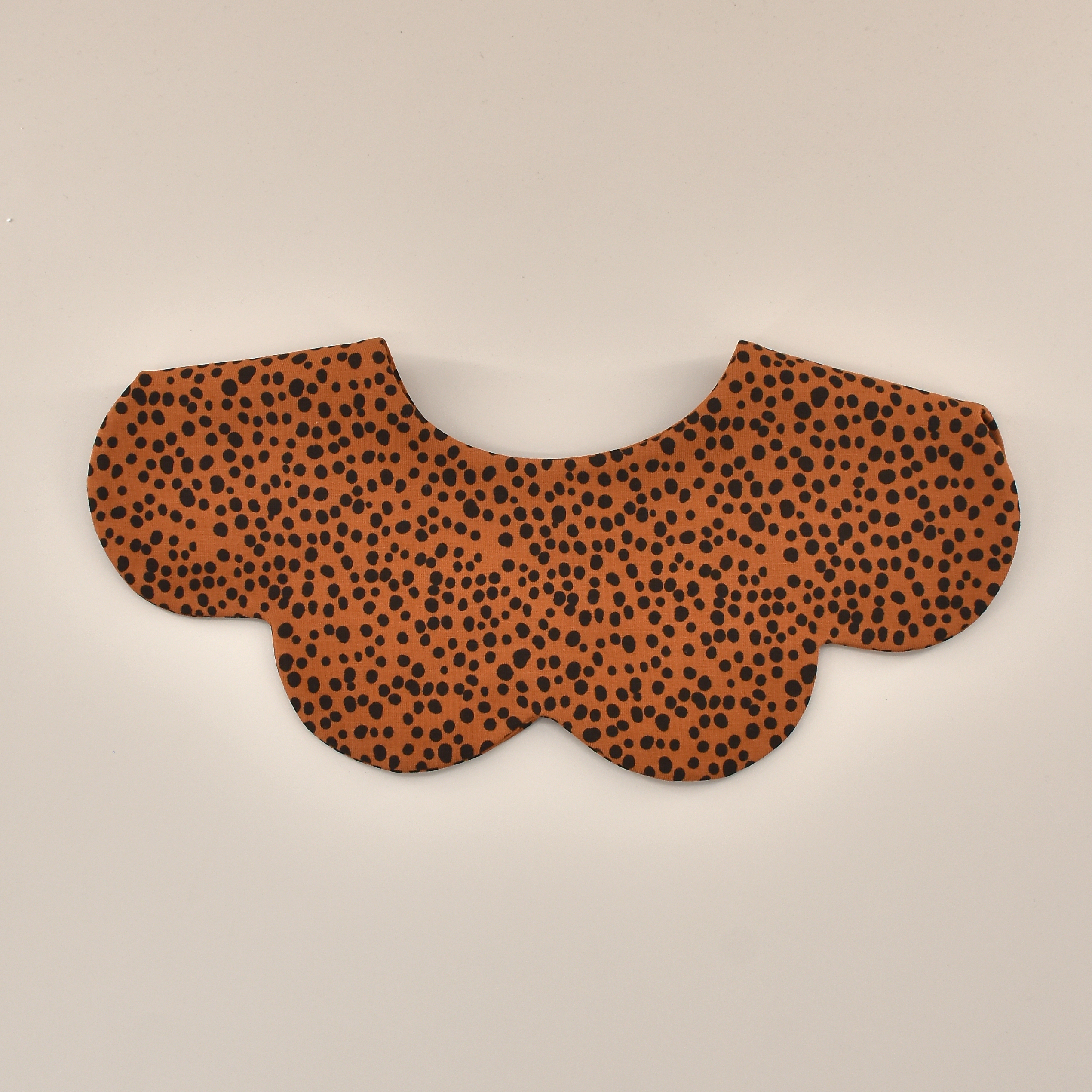 [y530]橘底黑色小豹纹口水巾围兜新生儿防吐奶柔软透气可爱ins风