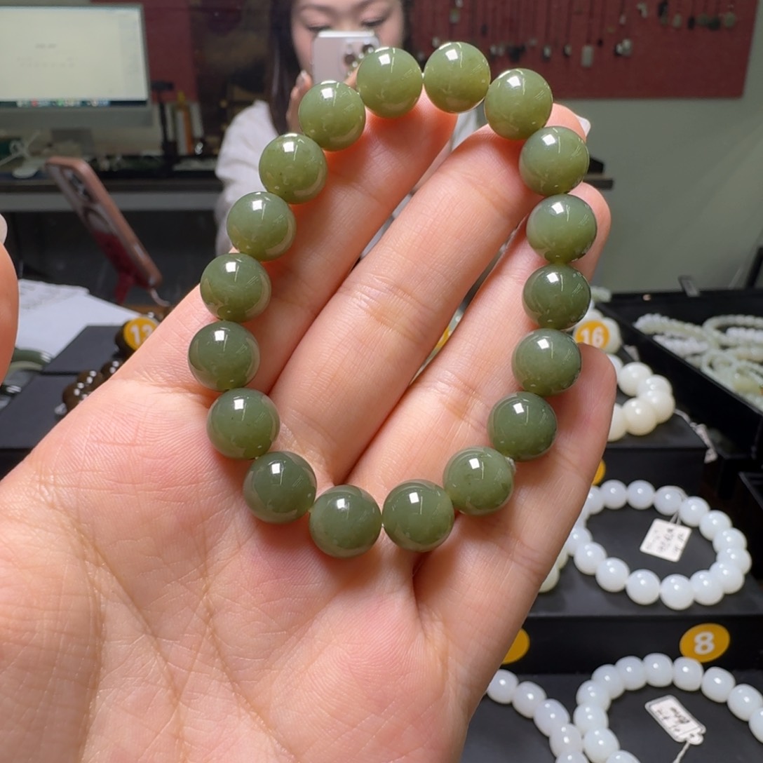 手串未镶嵌和田玉