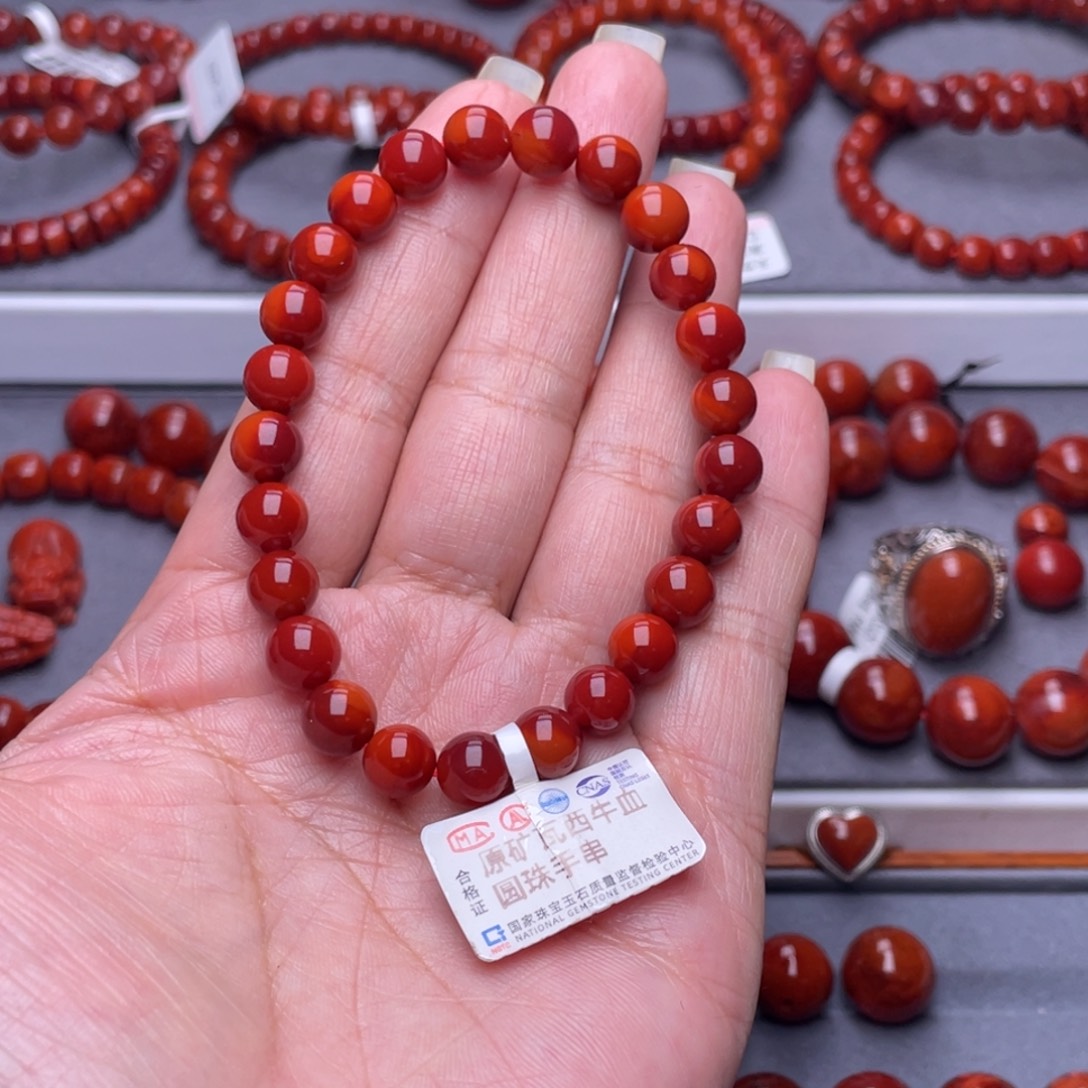 你***。南红玛瑙未镶嵌配珠8mm瓦西牛血红满肉高品顶货手串