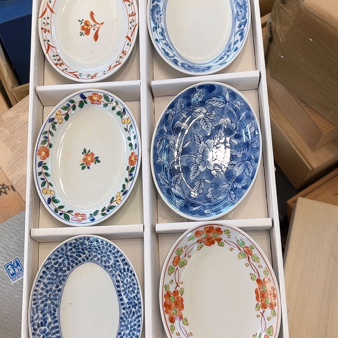 盖碗在一起就是要开心的一段关系