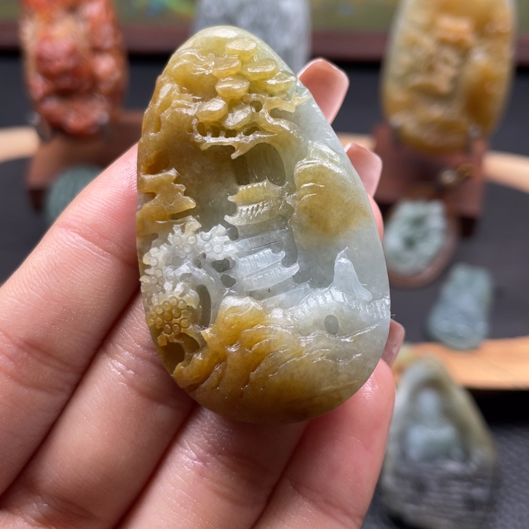 定制翡翠未镶嵌翡翠