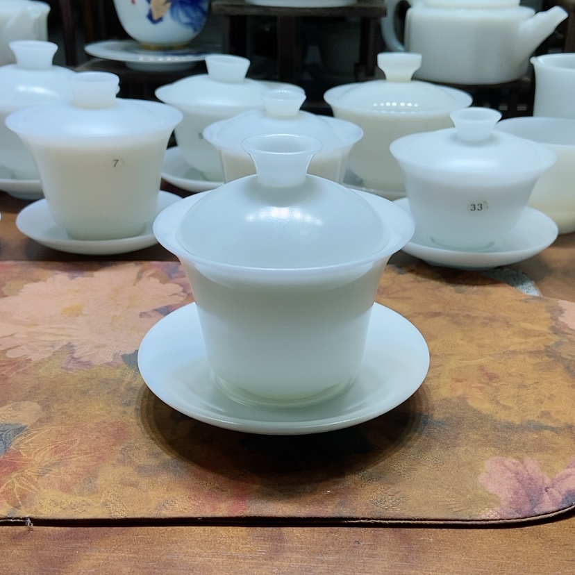 【闪购商品】这么早呀就在我这里住几次呀