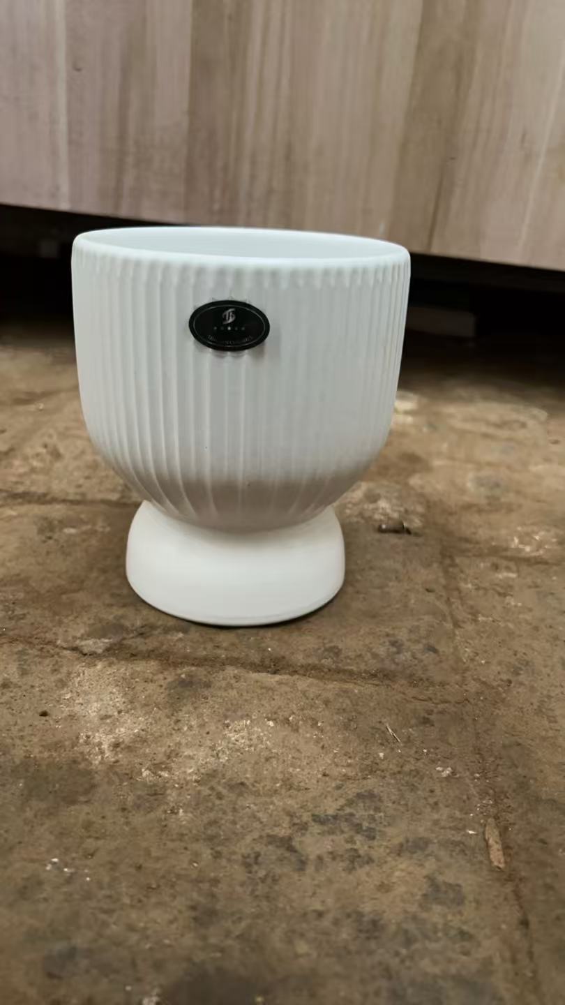 北欧简约风格花盆蝴蝶兰多肉等绿植专用盆口10.5高14