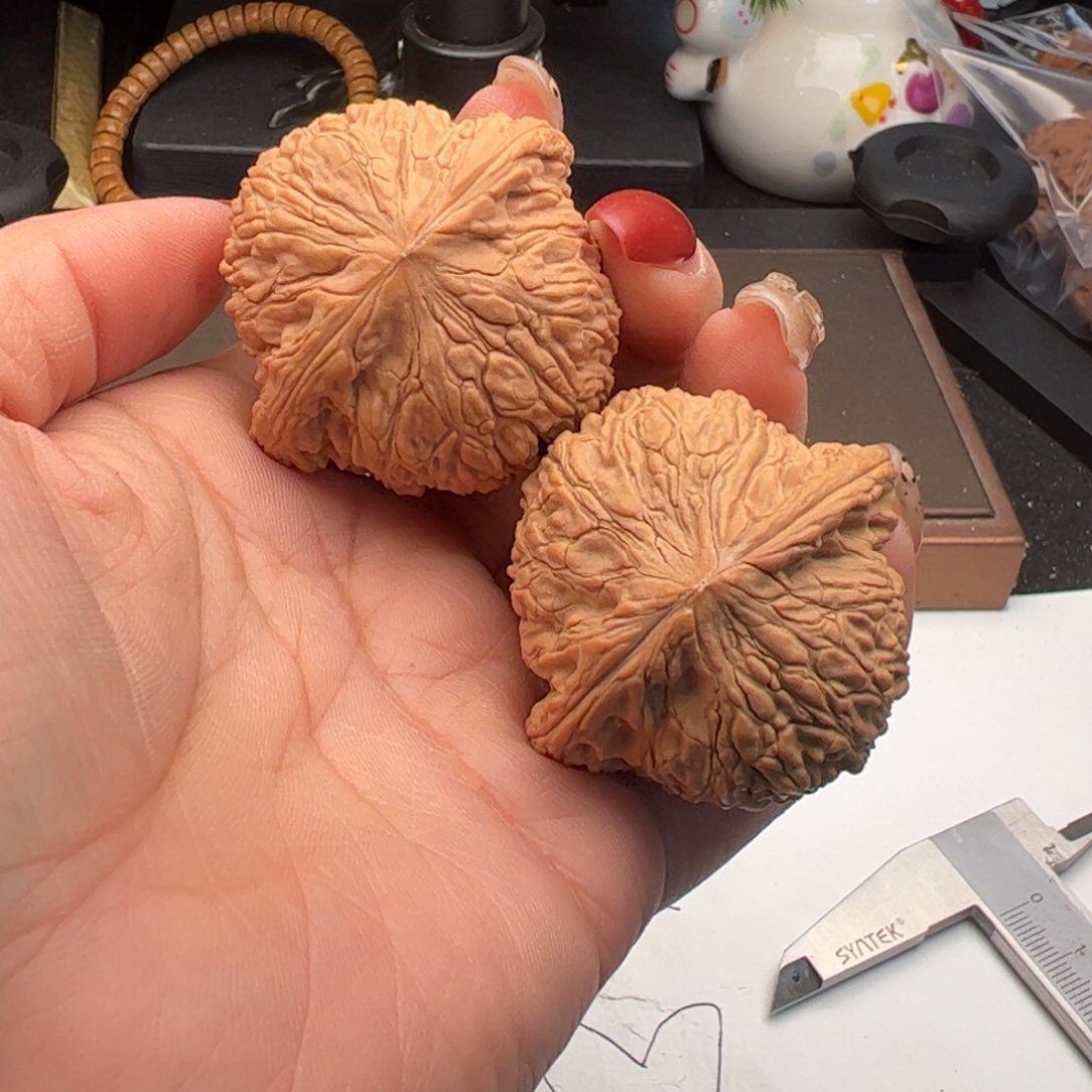 文玩核桃吊坠滢泥鳅45