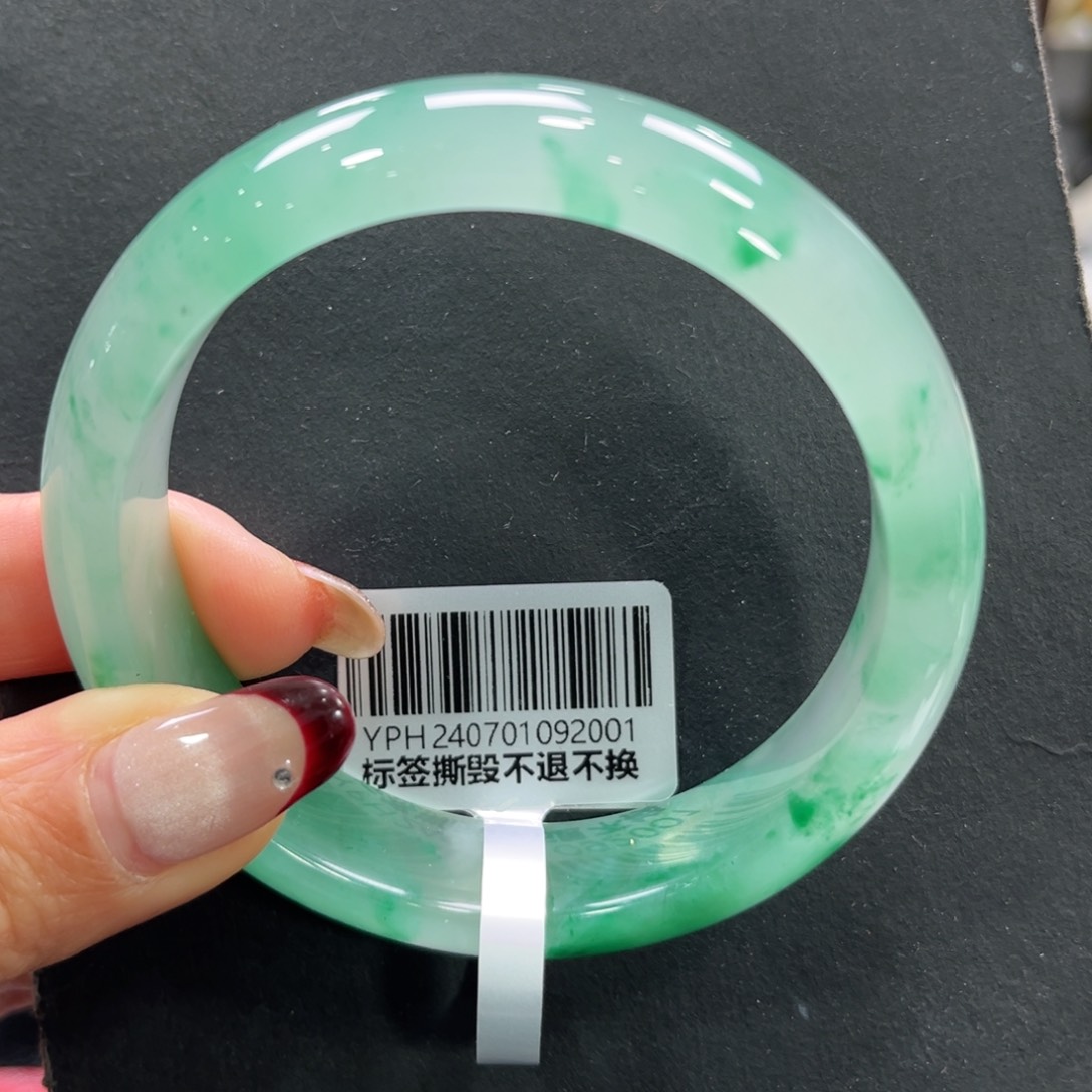 石英质玉手镯未镶嵌椒*➕小玥57