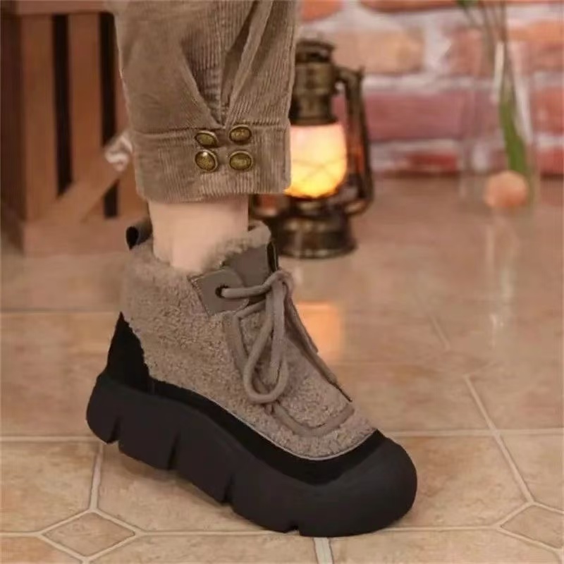 加绒妈妈棉鞋女2025冬新款厚底雪地靴女软底防滑短靴女