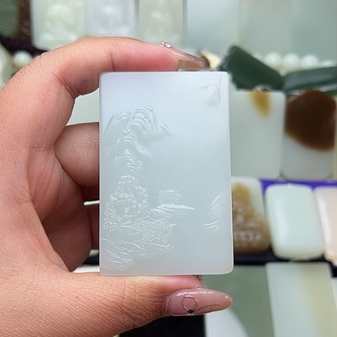 颈饰未镶嵌和田玉