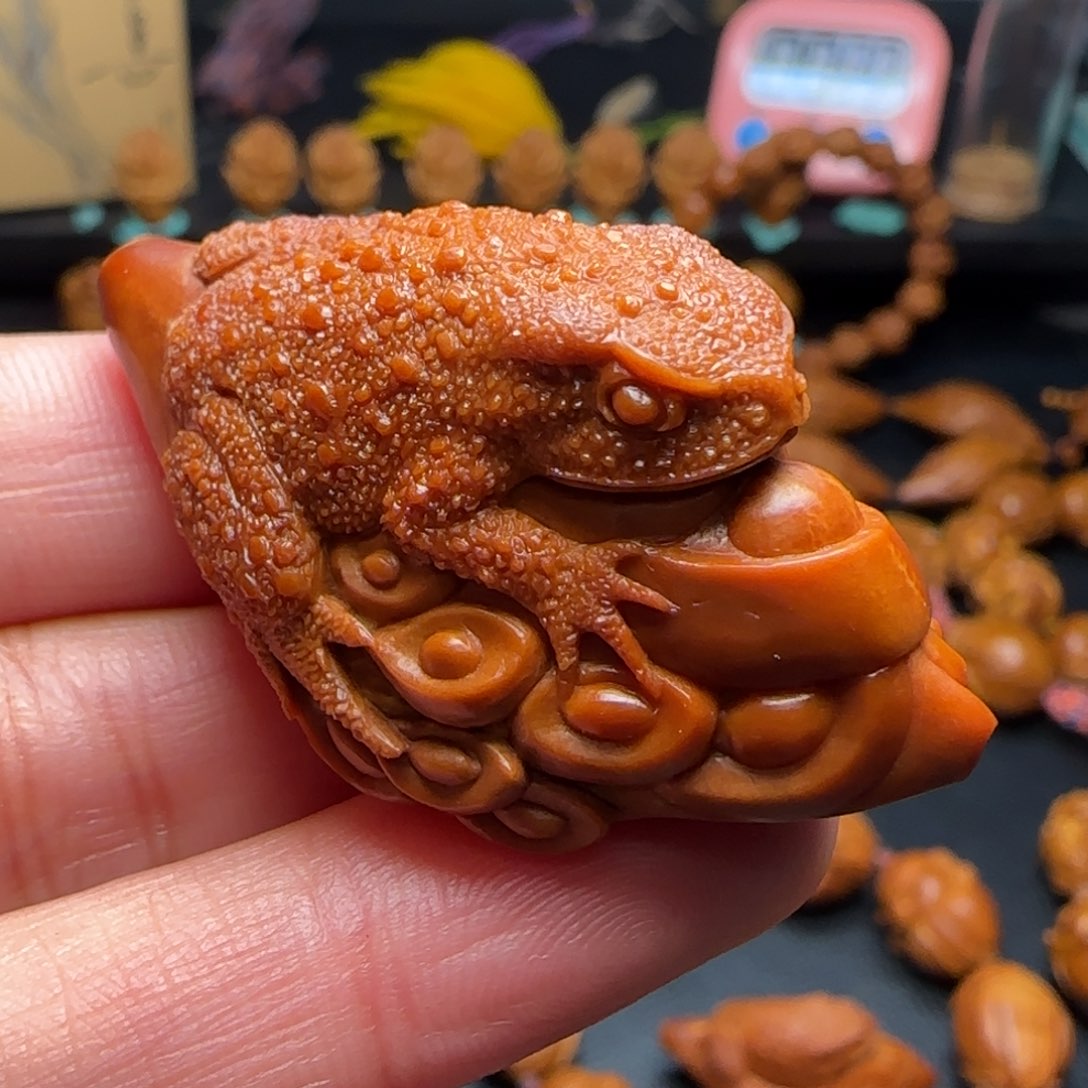 橄榄核手串/手链F****！纯手工金蝉