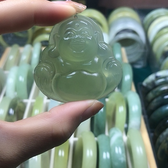 心***果蛇纹石玉未镶嵌手镯佛公