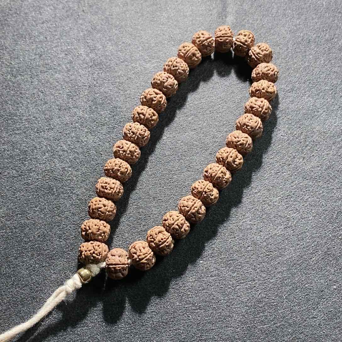 金刚菩提吊坠杨**。老树王单圈