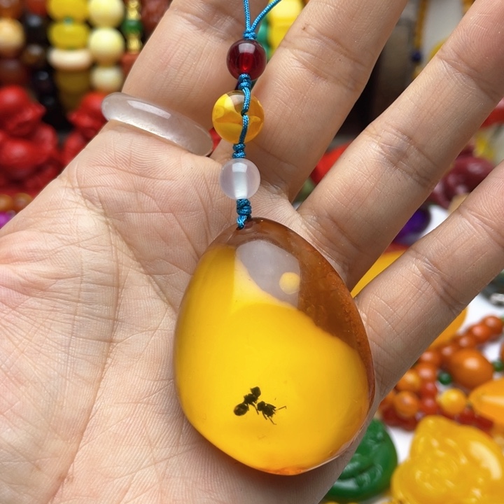 树脂制品1号手机挂