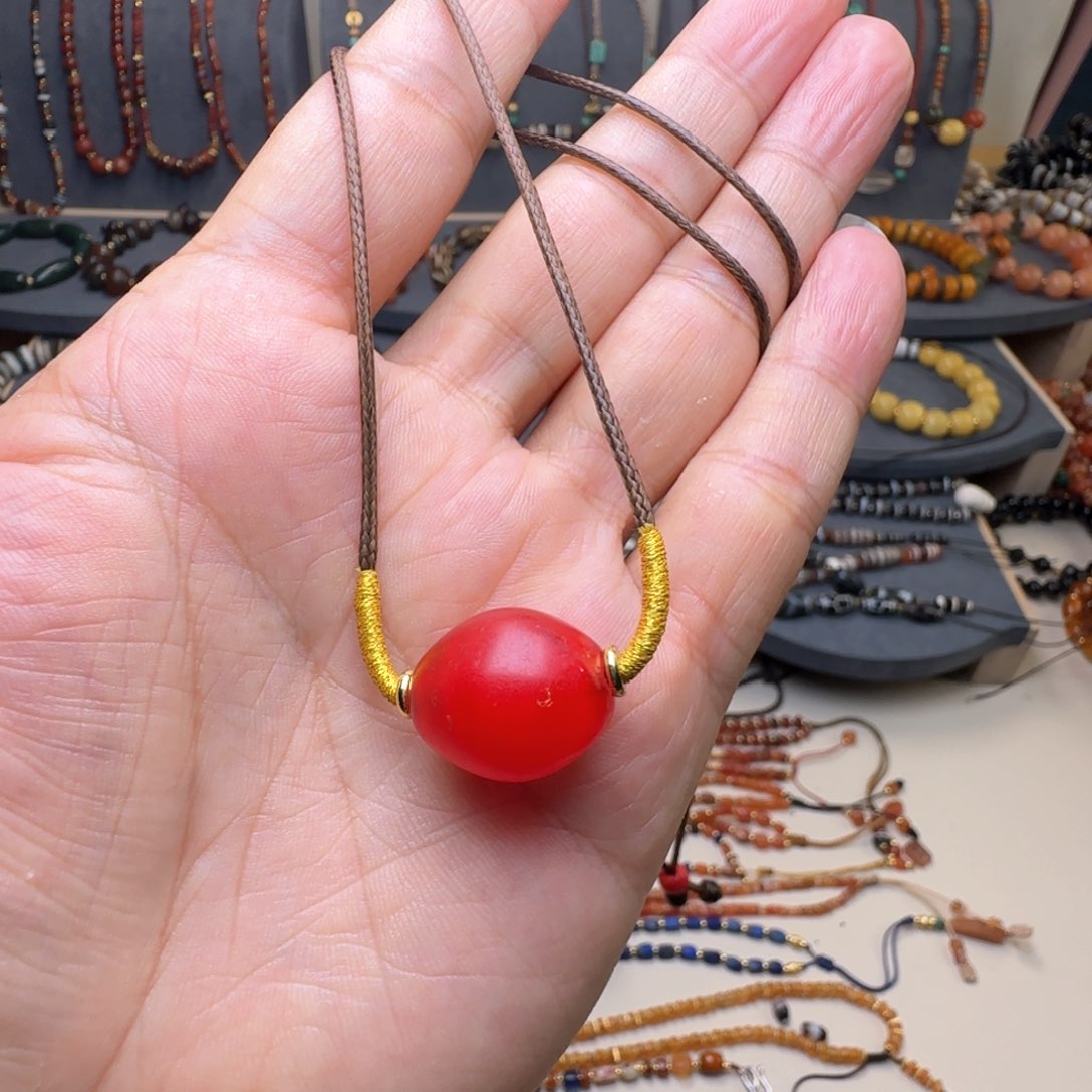 玛瑙/玉髓颈饰未镶嵌