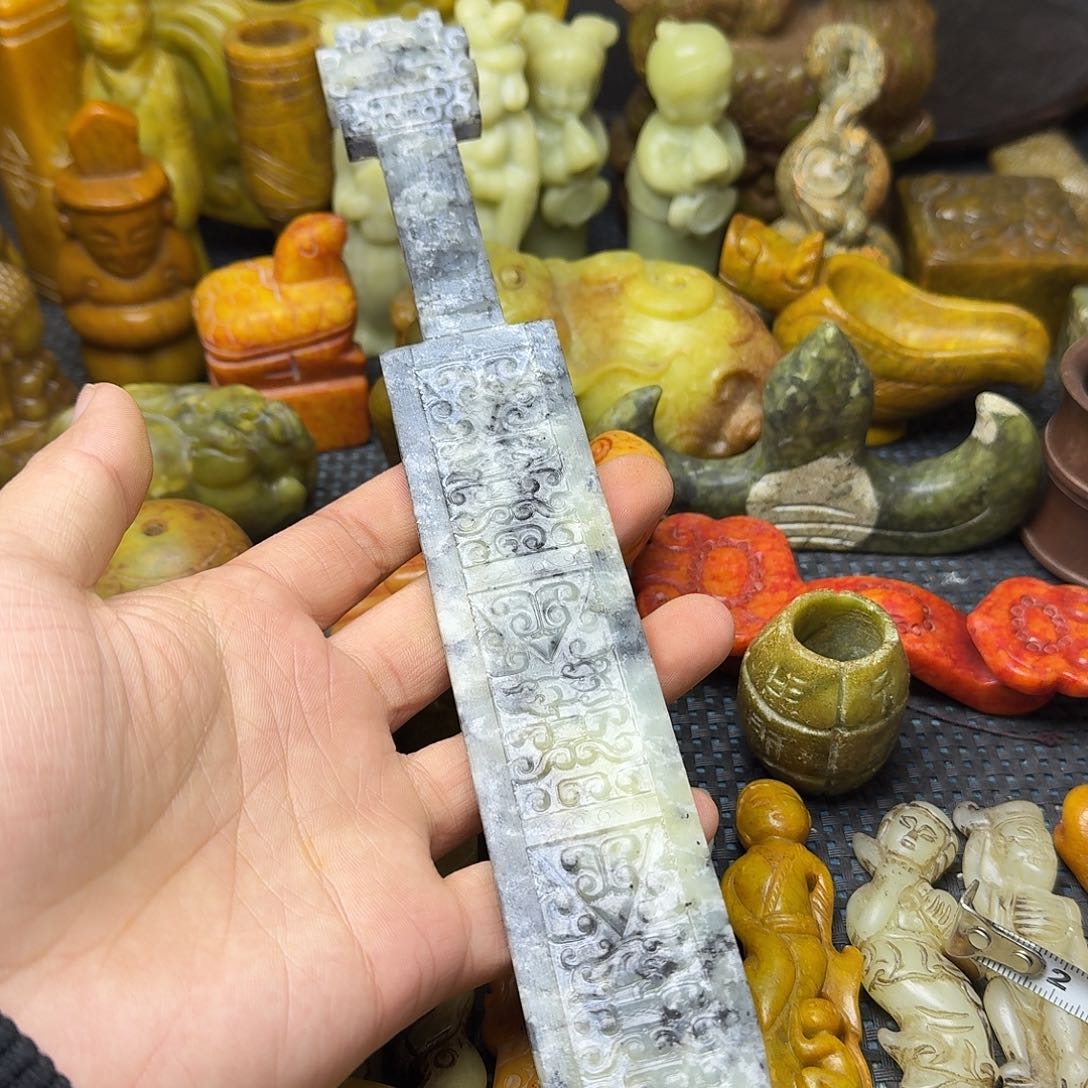 白玉菩提吊坠。。。