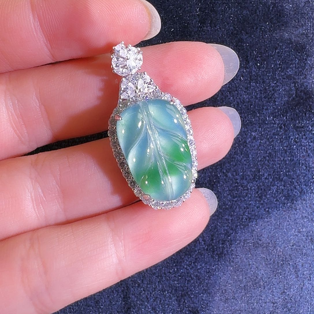 翡翠吊坠(不含链)银S925镶嵌叶子