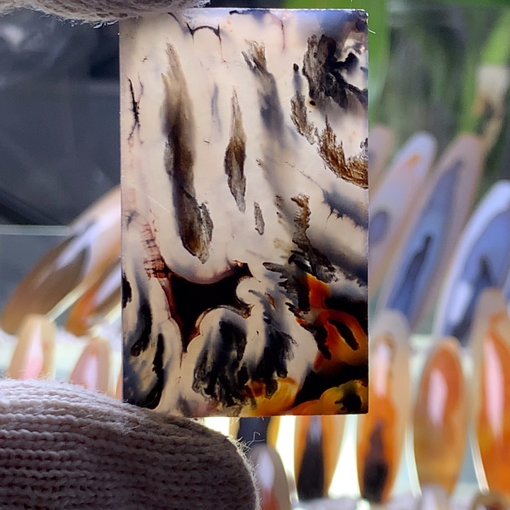 未镶嵌玛瑙/玉髓珠宝半成品140