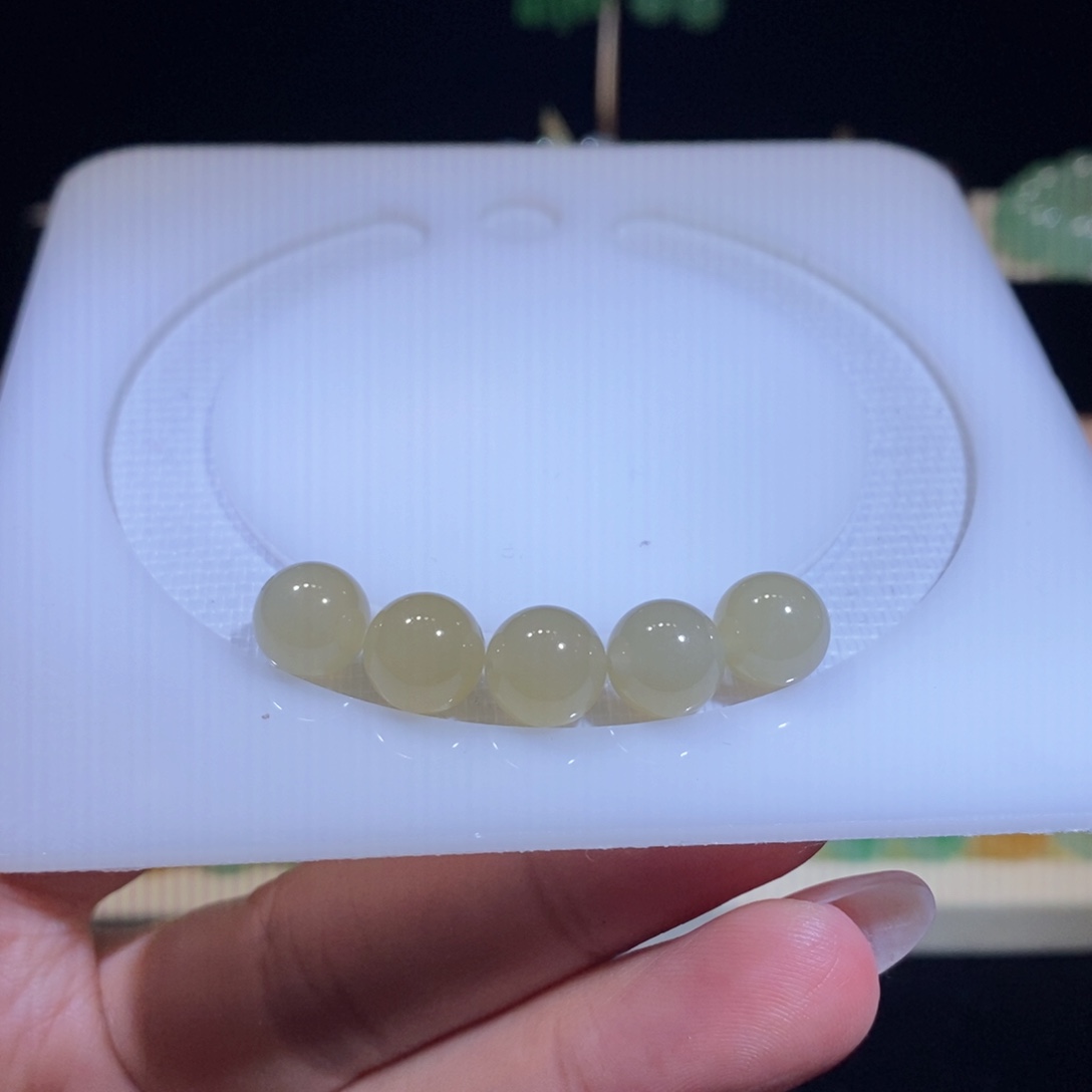翡翠未镶嵌吊坠(不含链)多样性发其一