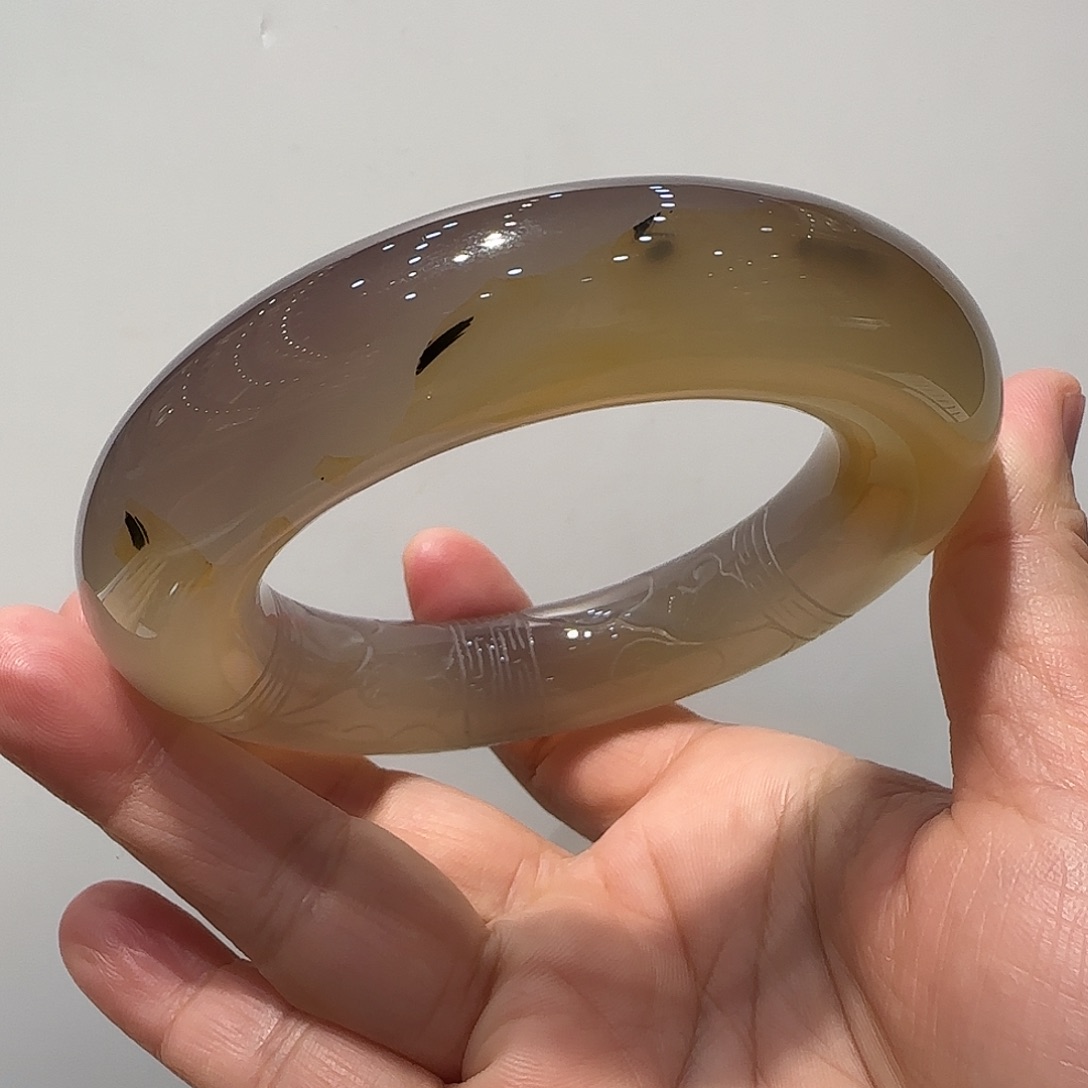 玛瑙/玉髓手镯未镶嵌十****o