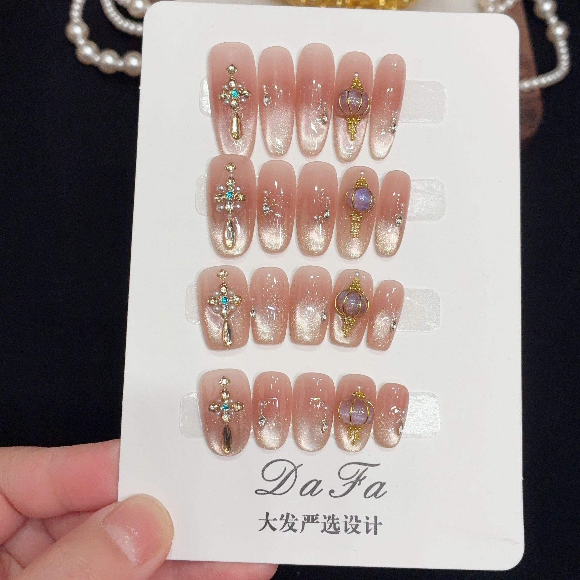 【贺岁灯笼】——大发手工穿戴甲