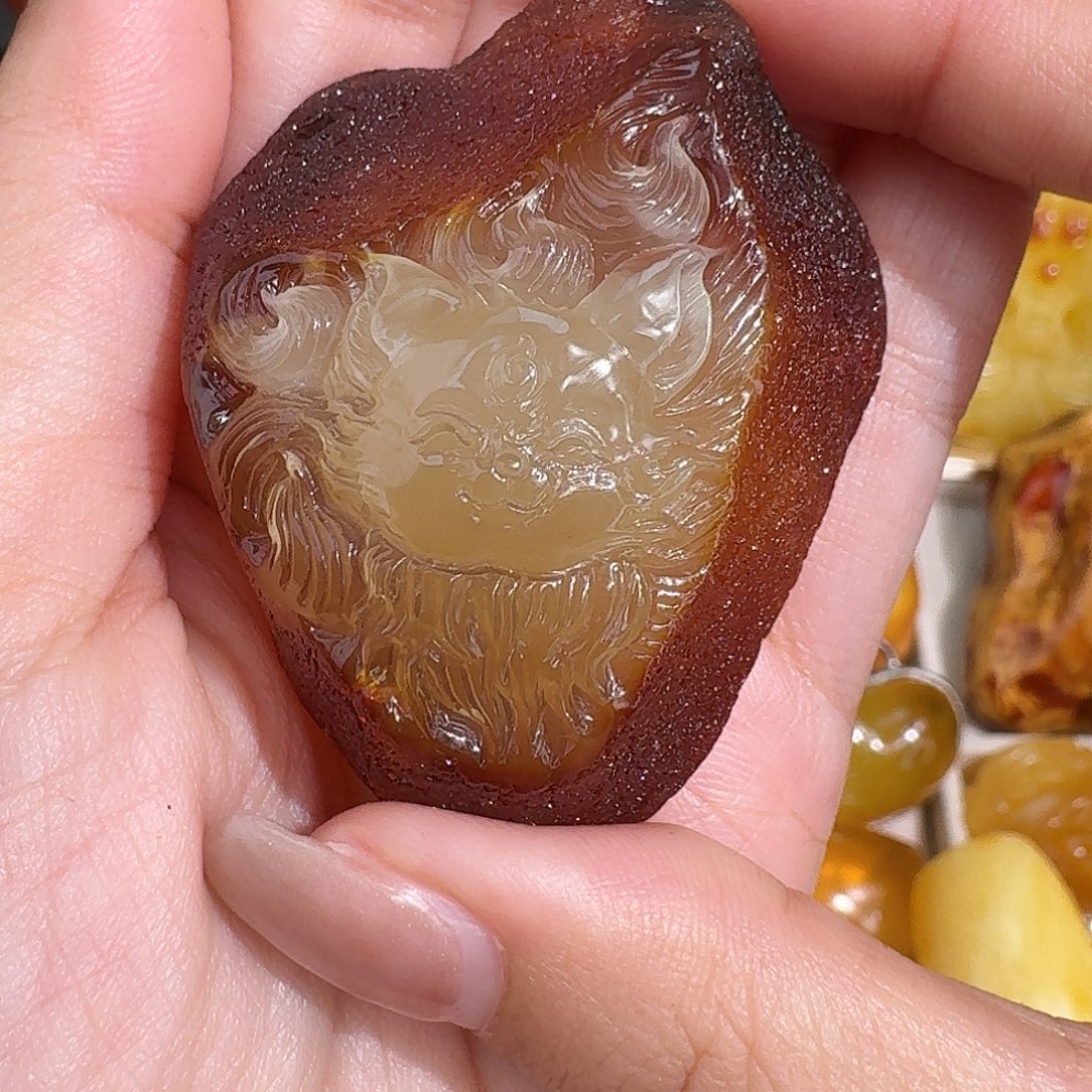 青***子琥珀未镶嵌裸石我