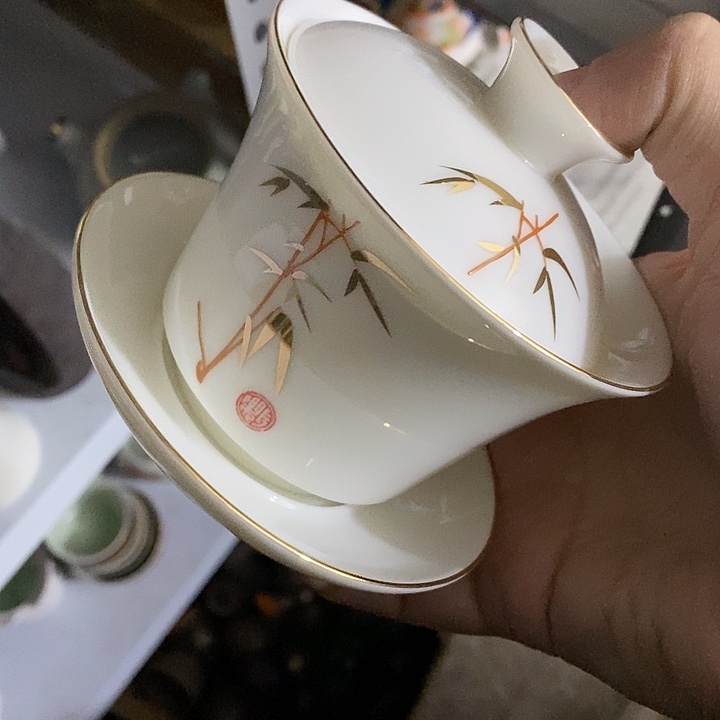 陶瓷艺术品及陶瓷制品