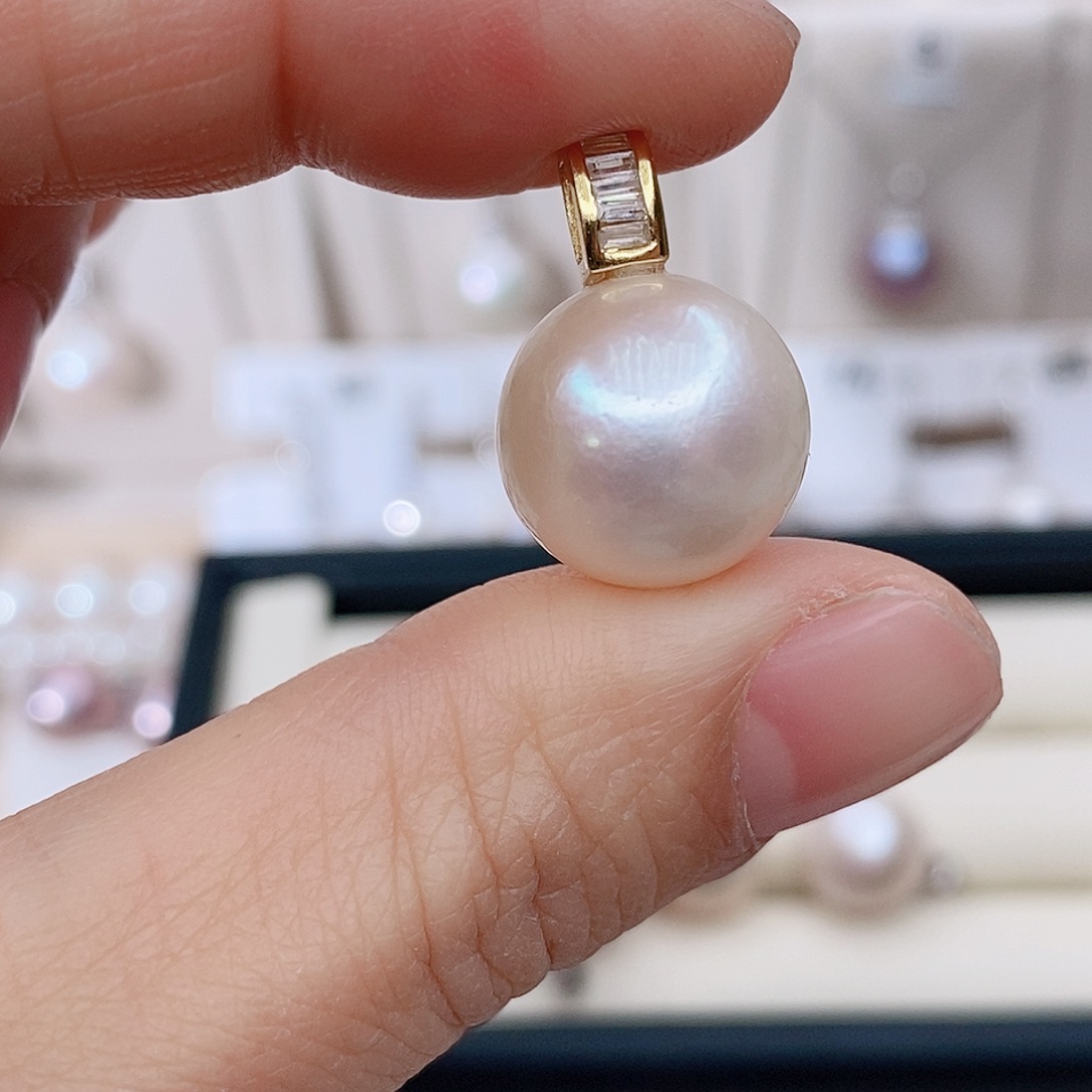 颈饰银S925镶嵌淡水珍珠