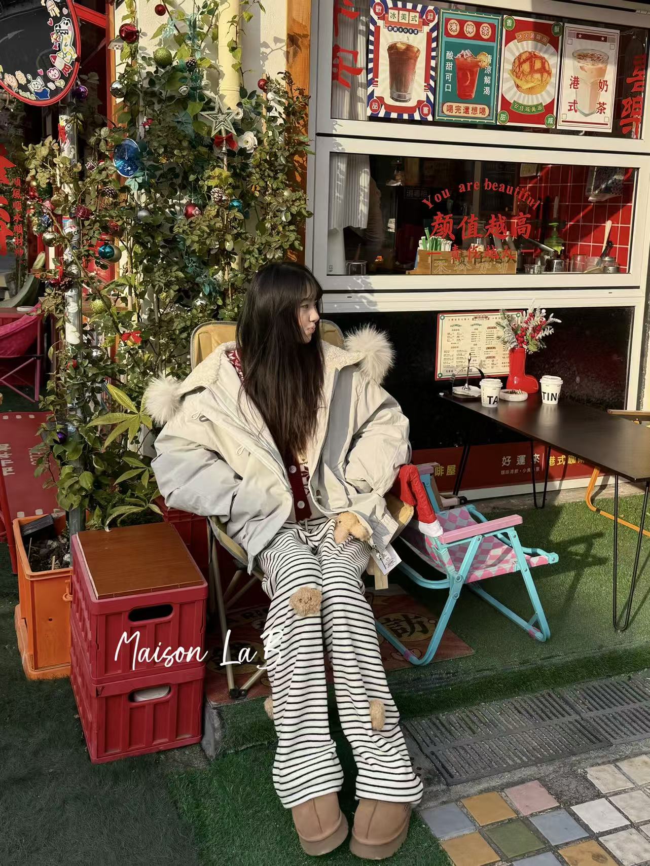 Noese可拆卸毛领连帽外套