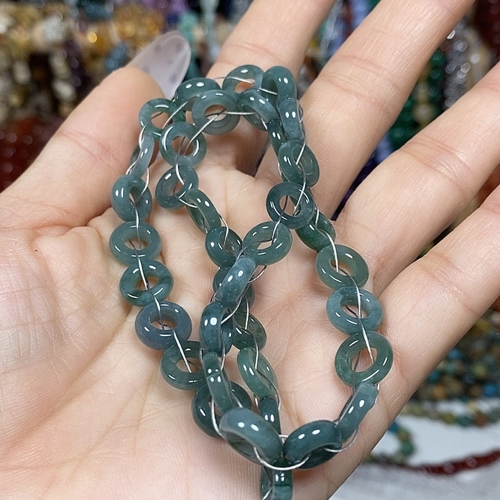 粘***粘玛瑙/玉髓未镶嵌珠宝半成品