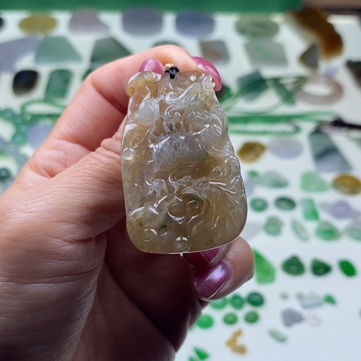 翡翠未镶嵌挂件天然翡翠