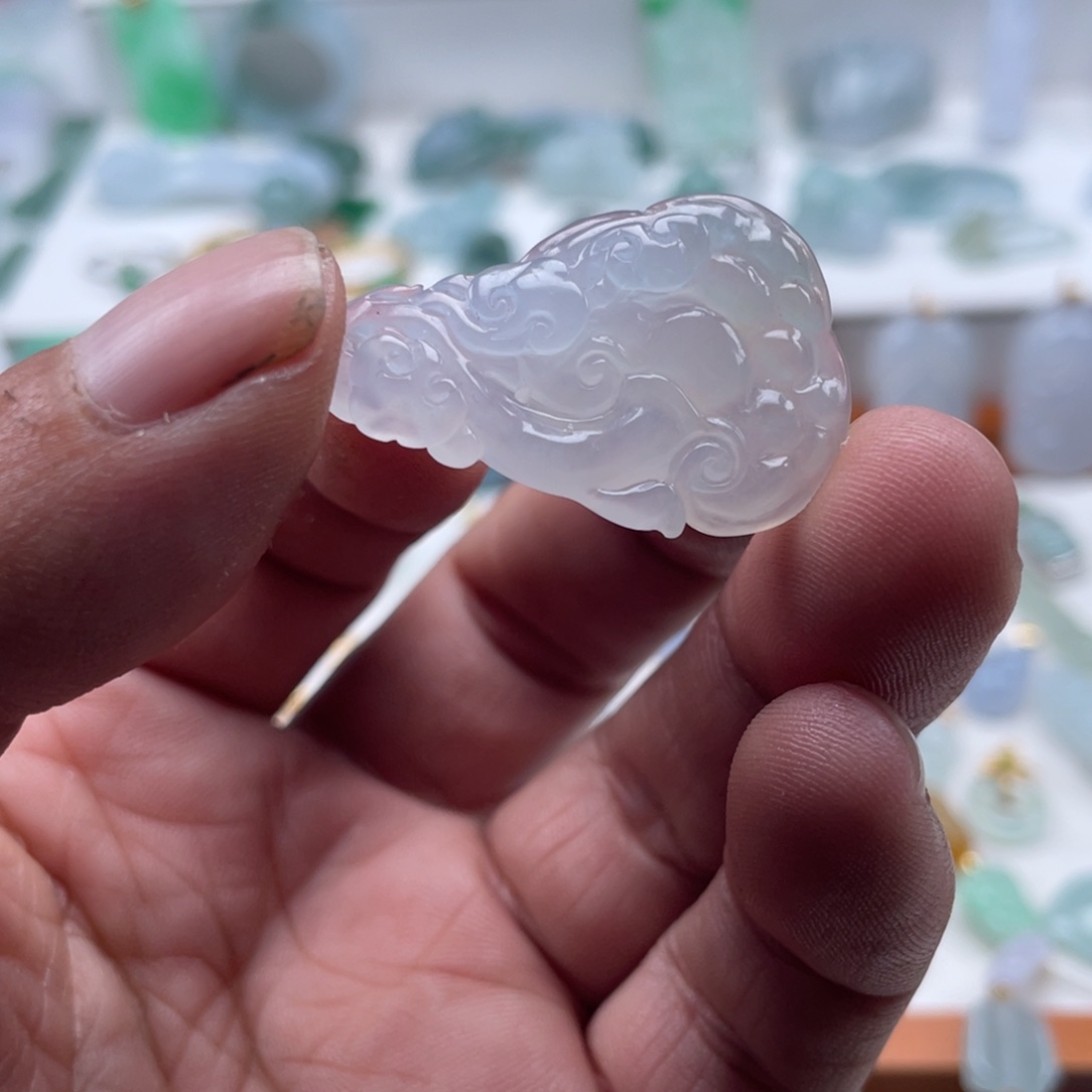 翡翠未镶嵌颈饰翡翠高冰仿古如意