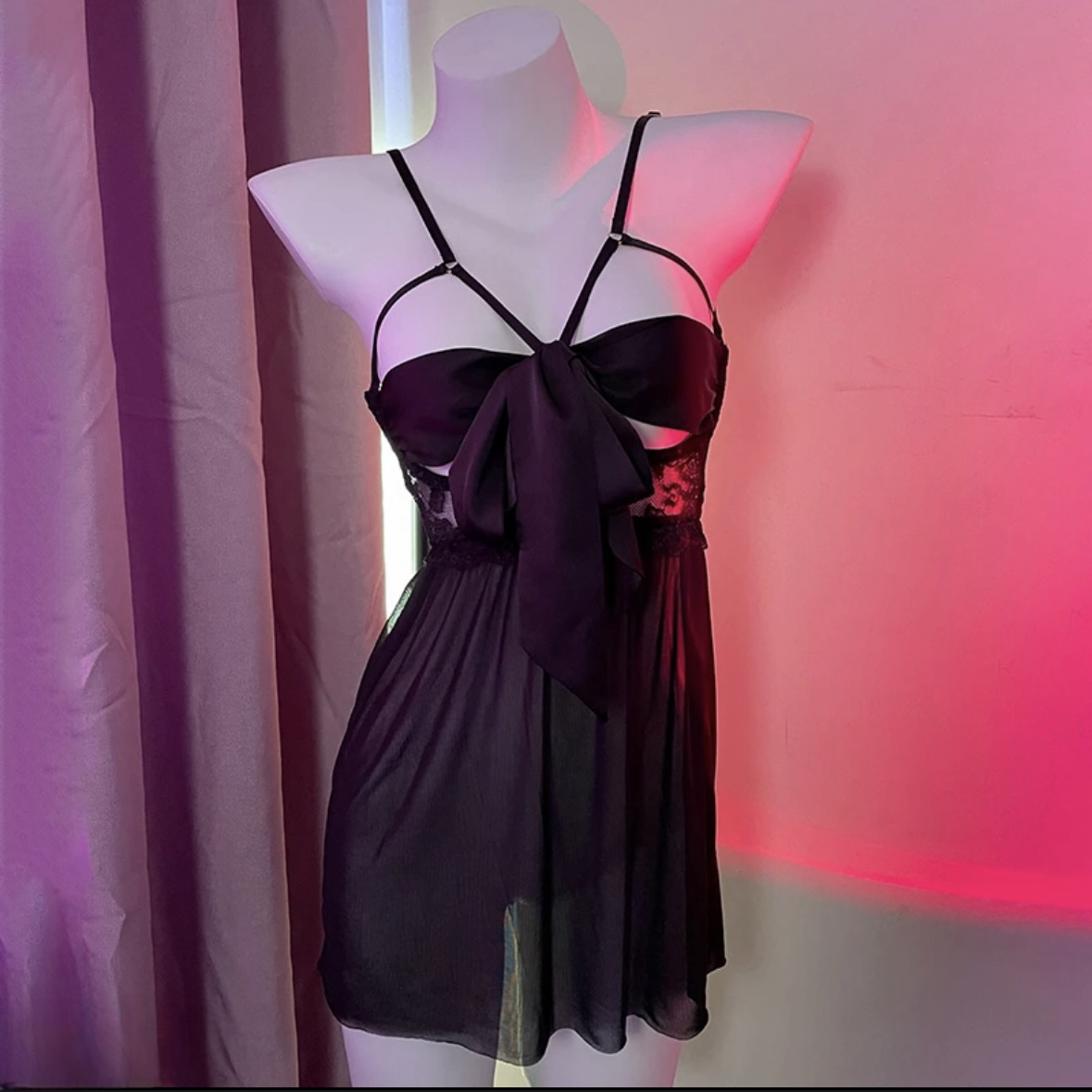 贝丽【蝴蝶婵娟】大码80-180斤蕾丝蝴蝶结时尚性感舒适吊带睡衣