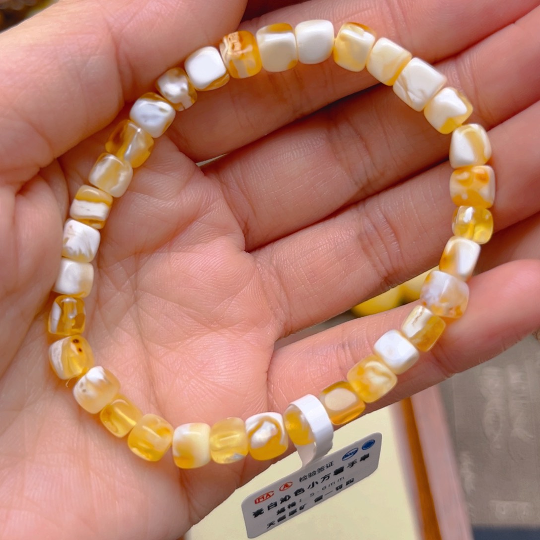 琥珀裸石未镶嵌琥珀蜜蜡裸石未镶嵌219