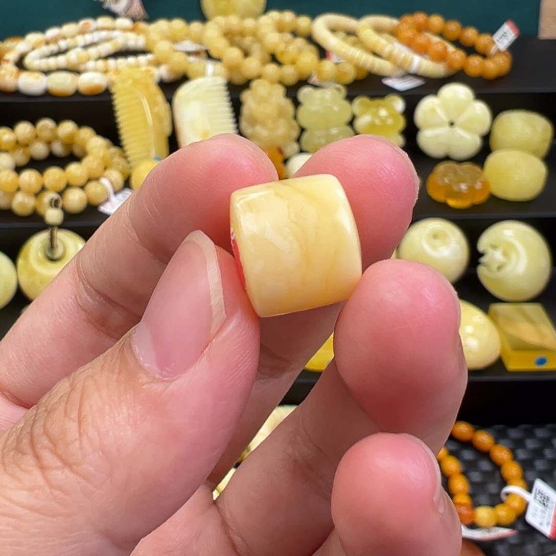 琥珀手链未镶嵌12+墩子