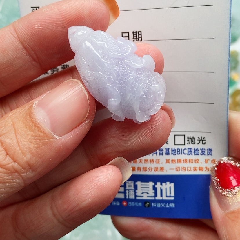 【闪购商品】翡翠颈饰未镶嵌白菜