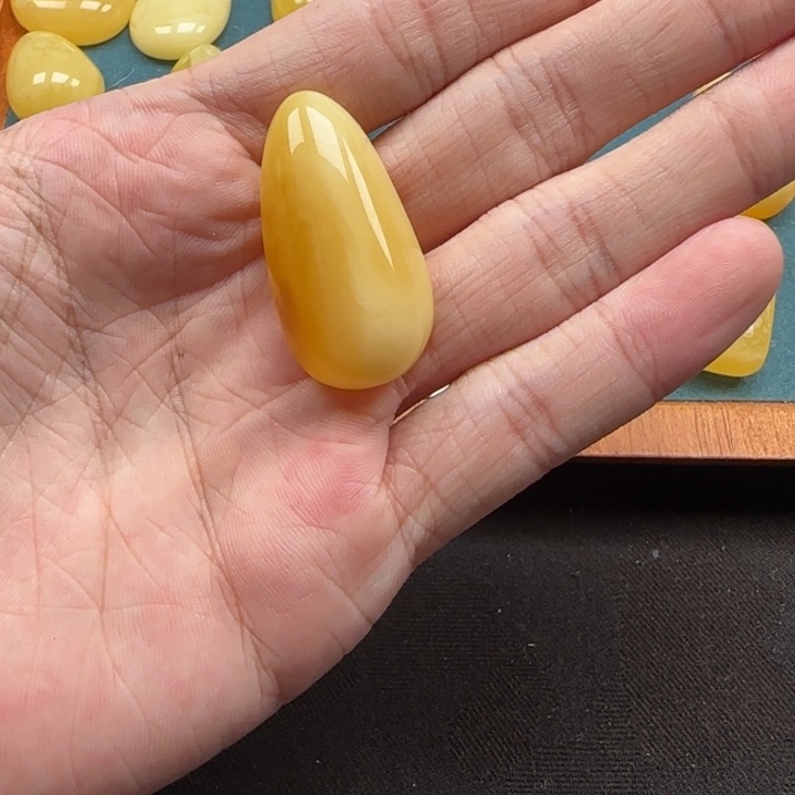 扣***豆未镶嵌蜜蜡珠宝奇石天然分单363