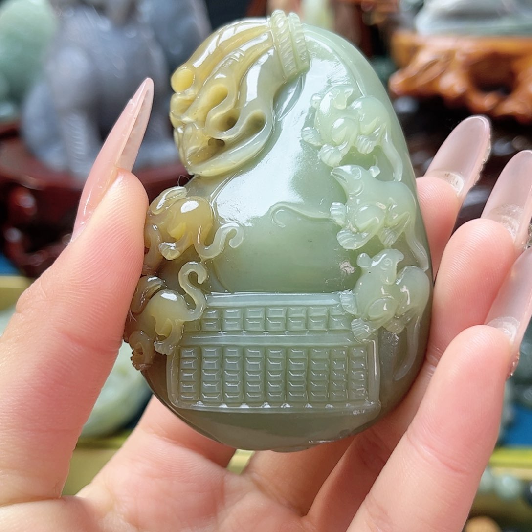 和田玉挂件未镶嵌